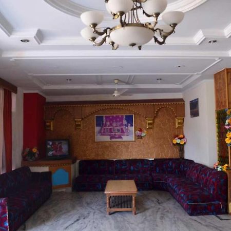 Goroomgo Hotel The Sojourn, Adharshila & Gulmohar Cottages Dharamsala Exterior photo