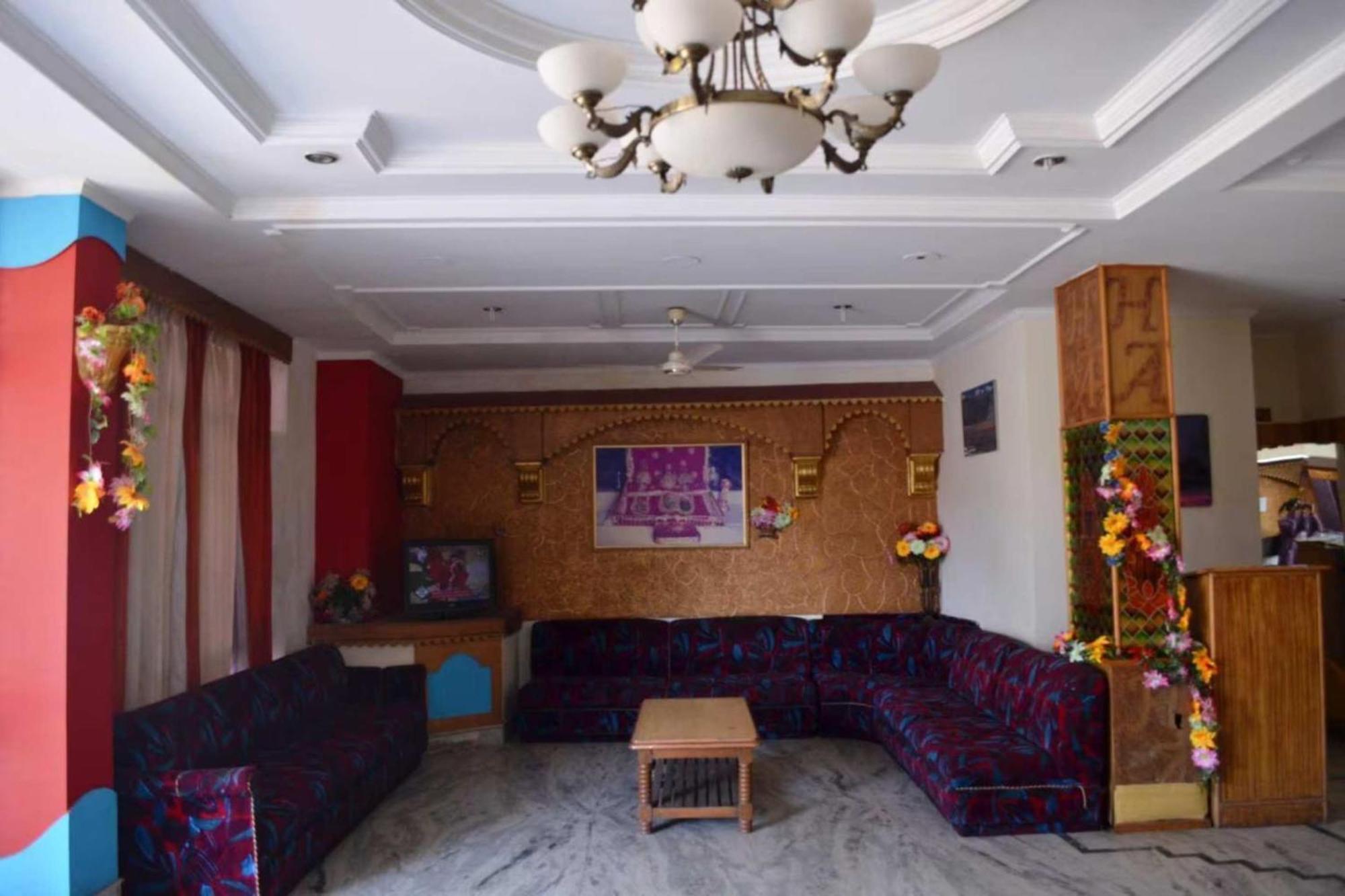 Goroomgo Hotel The Sojourn, Adharshila & Gulmohar Cottages Dharamsala Exterior photo