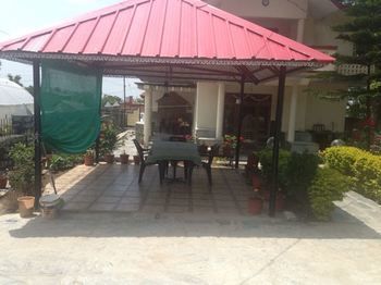 Goroomgo Hotel The Sojourn, Adharshila & Gulmohar Cottages Dharamsala Exterior photo